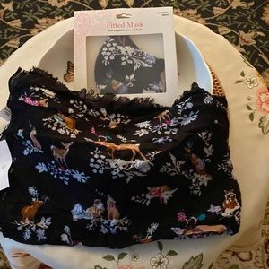 🌻SALE🌻Soft Fringe Scarf with Matching Mask